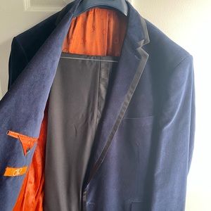 Bianco Brioni Suits and Tuxedos(5 Available)
